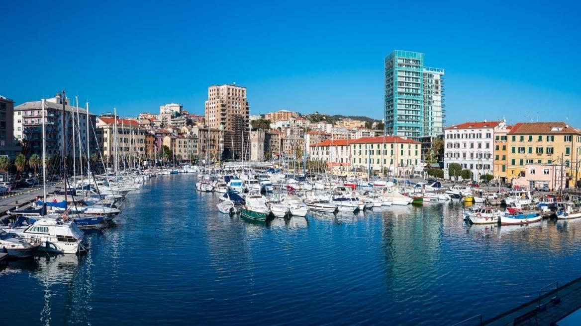 The Dream Apartment 100 M Dal Mare Savona Buitenkant foto